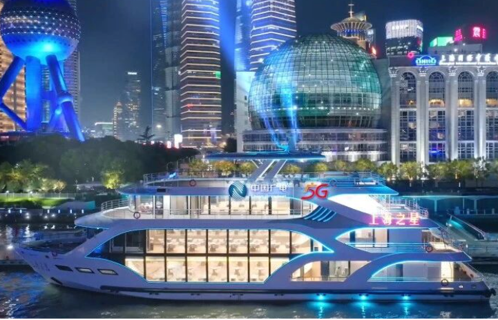接待游客100万+、入选全国典型案例，这艘五星游船重新定义浦江游览！